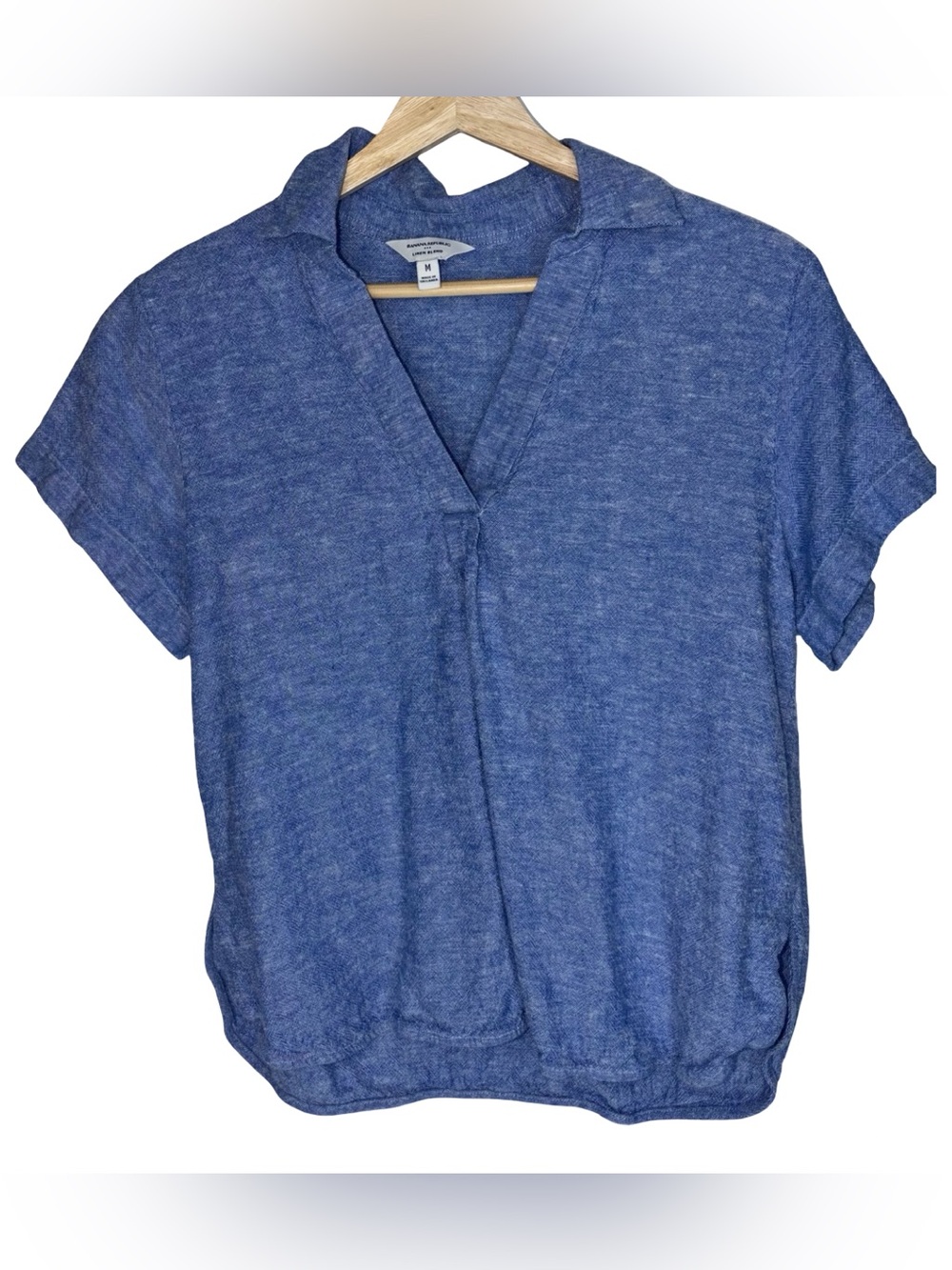 Banana republic Blue Linen-Blend Split V-Neck Top